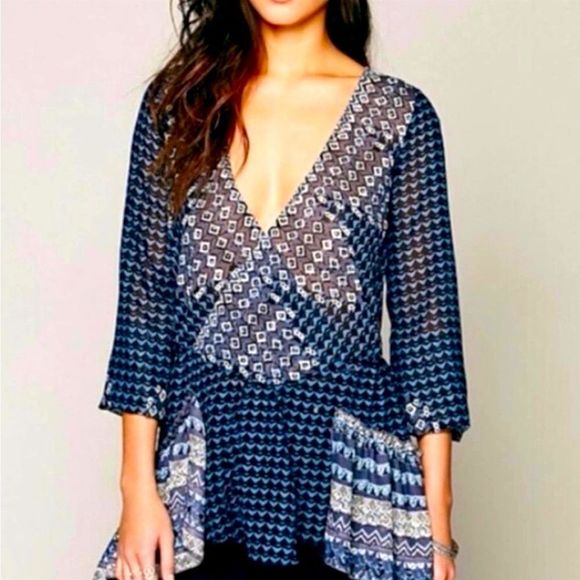 Free People Into The Mystic Tunic Top NWT - Picture 8 of 8